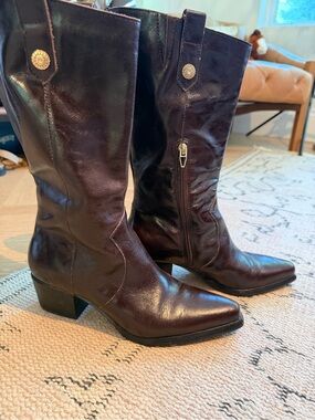 Dolce Vita Vern Chocolate Leather